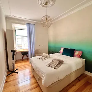 feelinglisbon-coliving.hotels-lisbon-portugal.com/